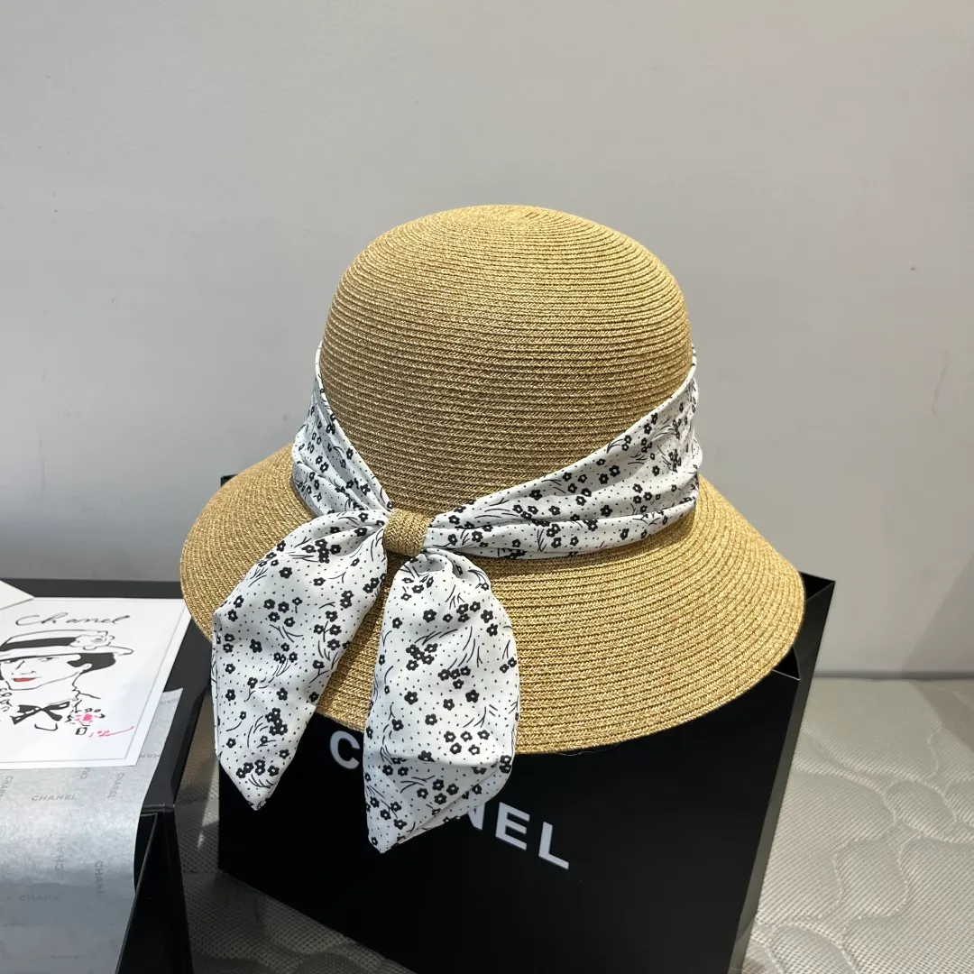 💰150¥ Dior new straw hat, sunshade beach straw hat, head circumference 57cm