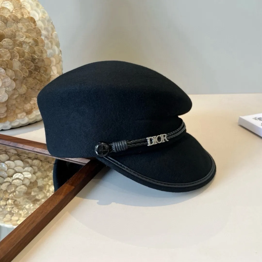 🉐240¥ Dior Dior autumn and winter new wool duck cap, 100% wool fabric, head circumference 57cm