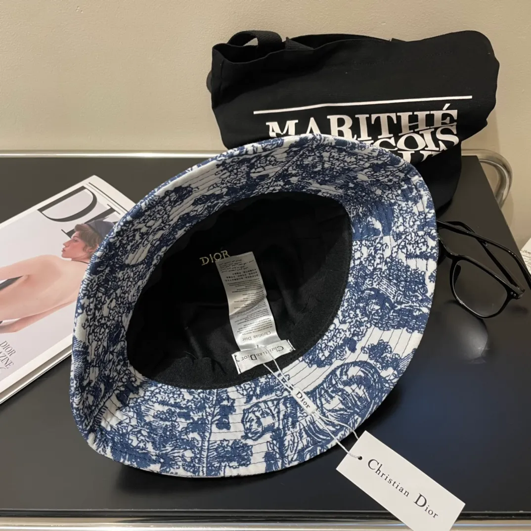 P90 original order quality [Dior DIOR] official website is online at the same time. The new Korean version of landscape painting, heavy industry customization, 1:1 original order quality, unisex fisherman hat, linen geological fabric, original quality counter🔥🔥🔥
