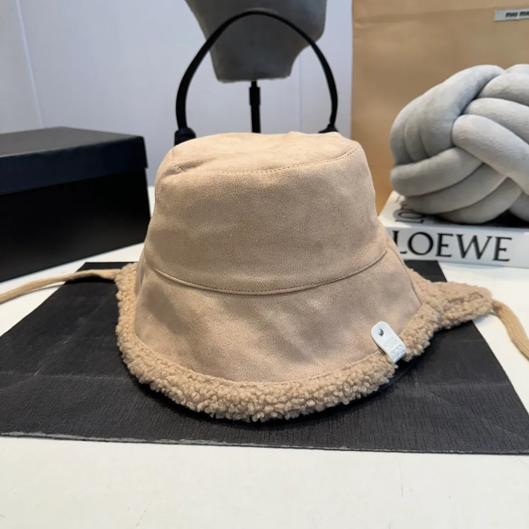 P70 Dior new autumn and winter fisherman hat, lambswool lined ear protection hat, corduroy fabric, head circumference 57cm