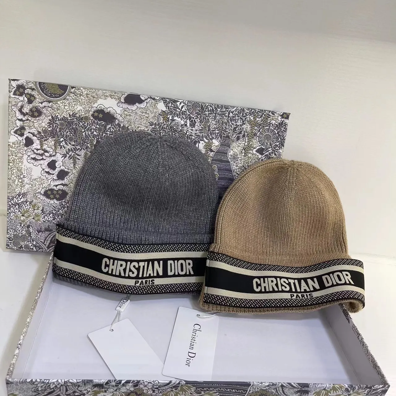 Dior cashmere knit hat