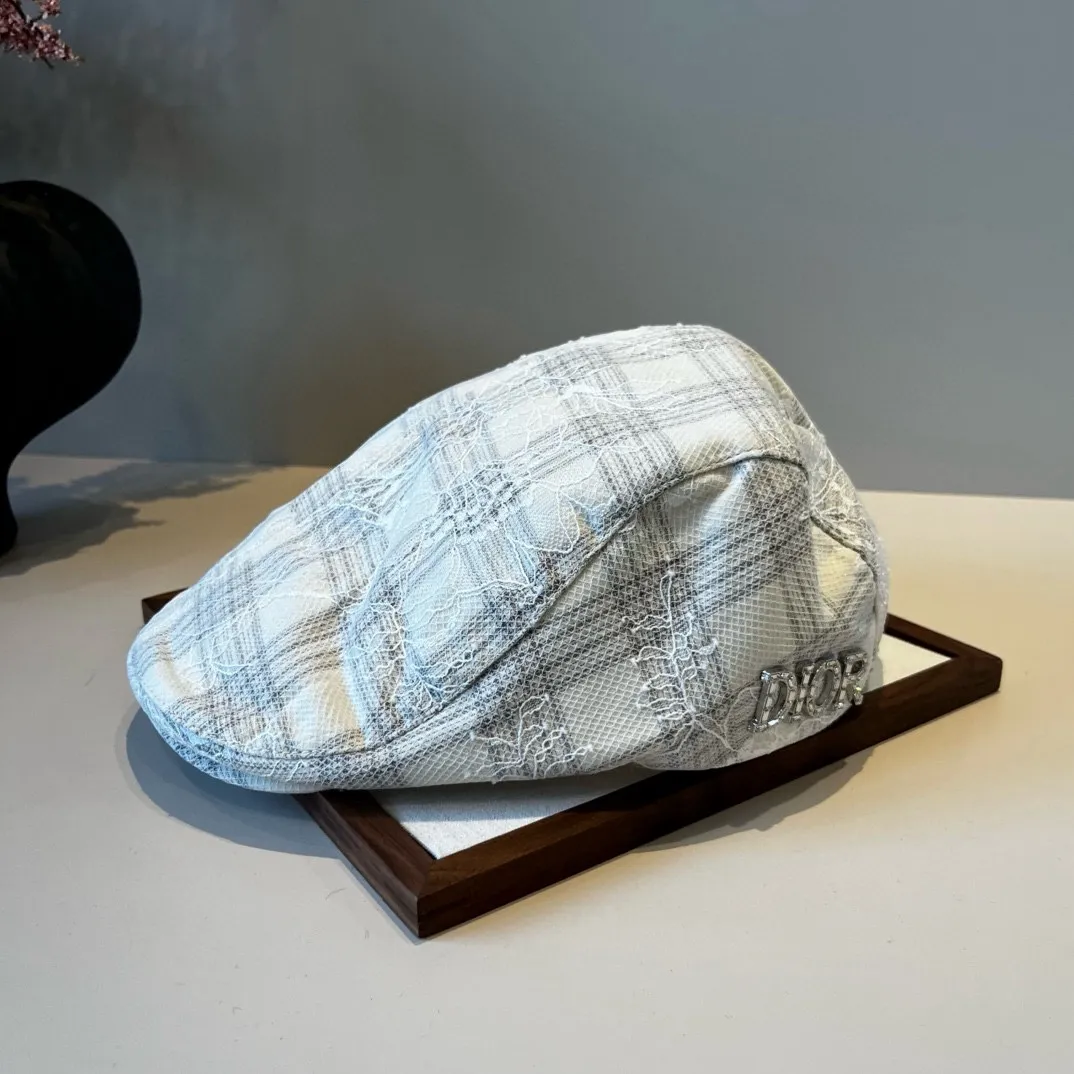 💰100¥ Dior new duck bill forward cap, head circumference 58cm
