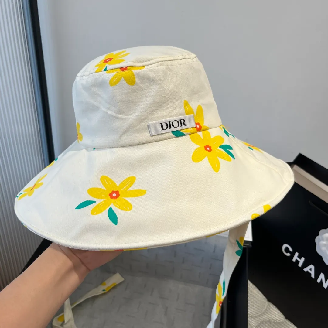💰110¥ Dior new bucket hat, head circumference 57cm