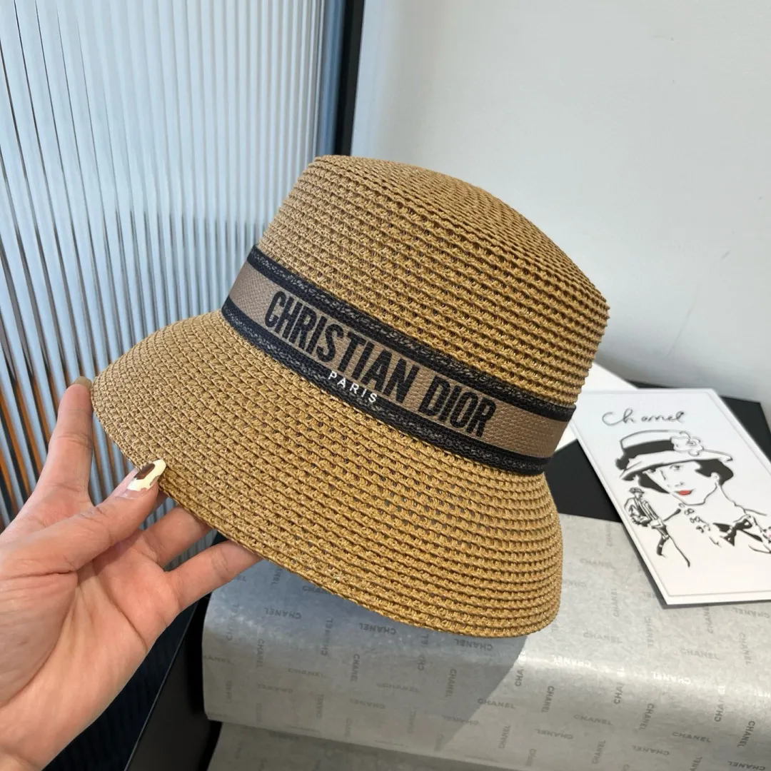 💰90¥ Dior new straw hat, head circumference 57vm