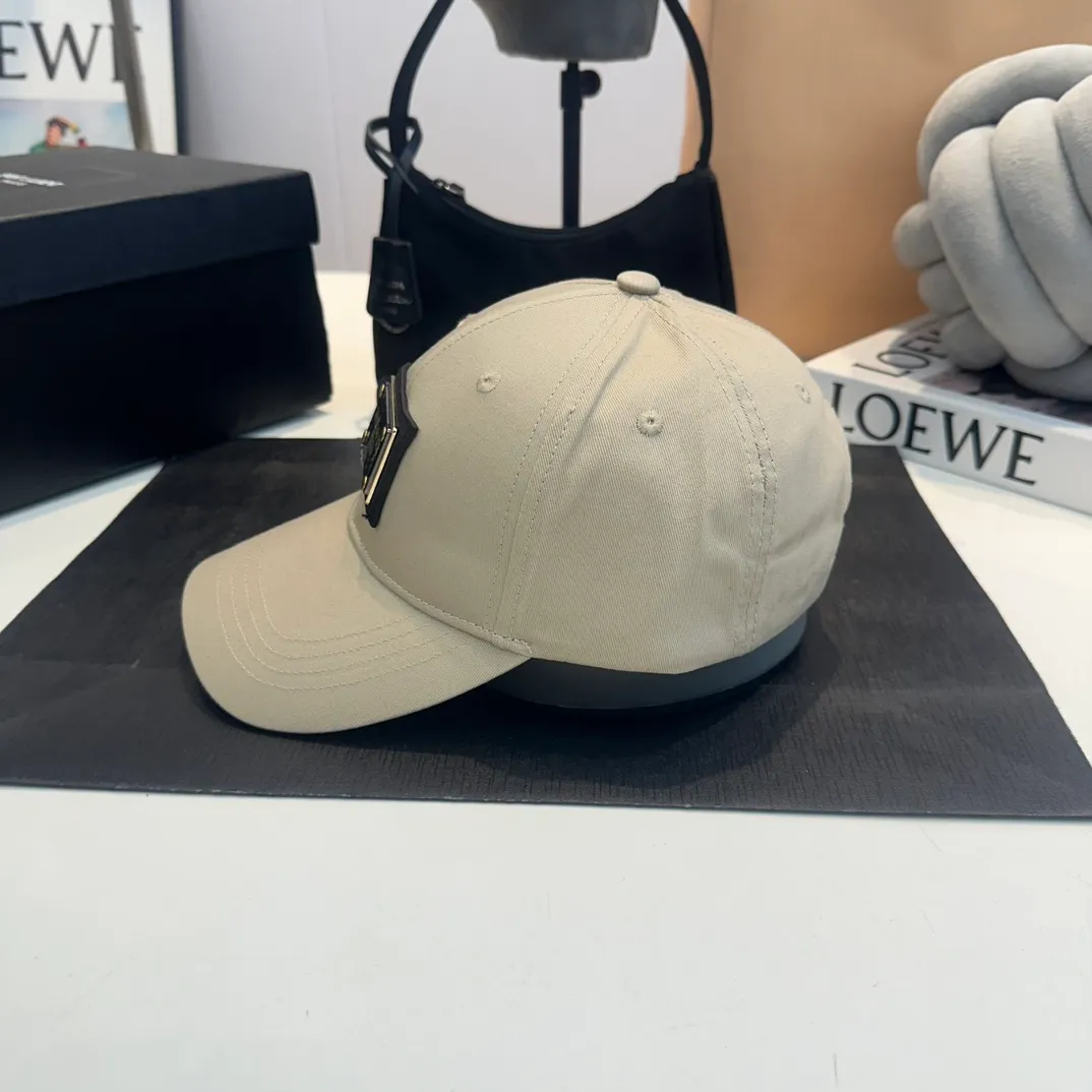 P60 Dior Dior new baseball cap, new peaked cap, unisex, head circumference 57cm