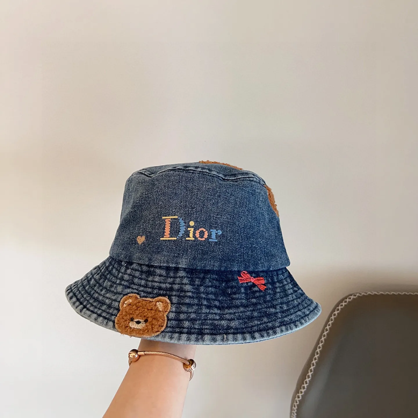 🉐150💛 Comes with dust bag [DIOR Dior] 2025 new bear embroidered denim fisherman hat, 🔆 Versatile everyday style ~ casual outing #Men and women