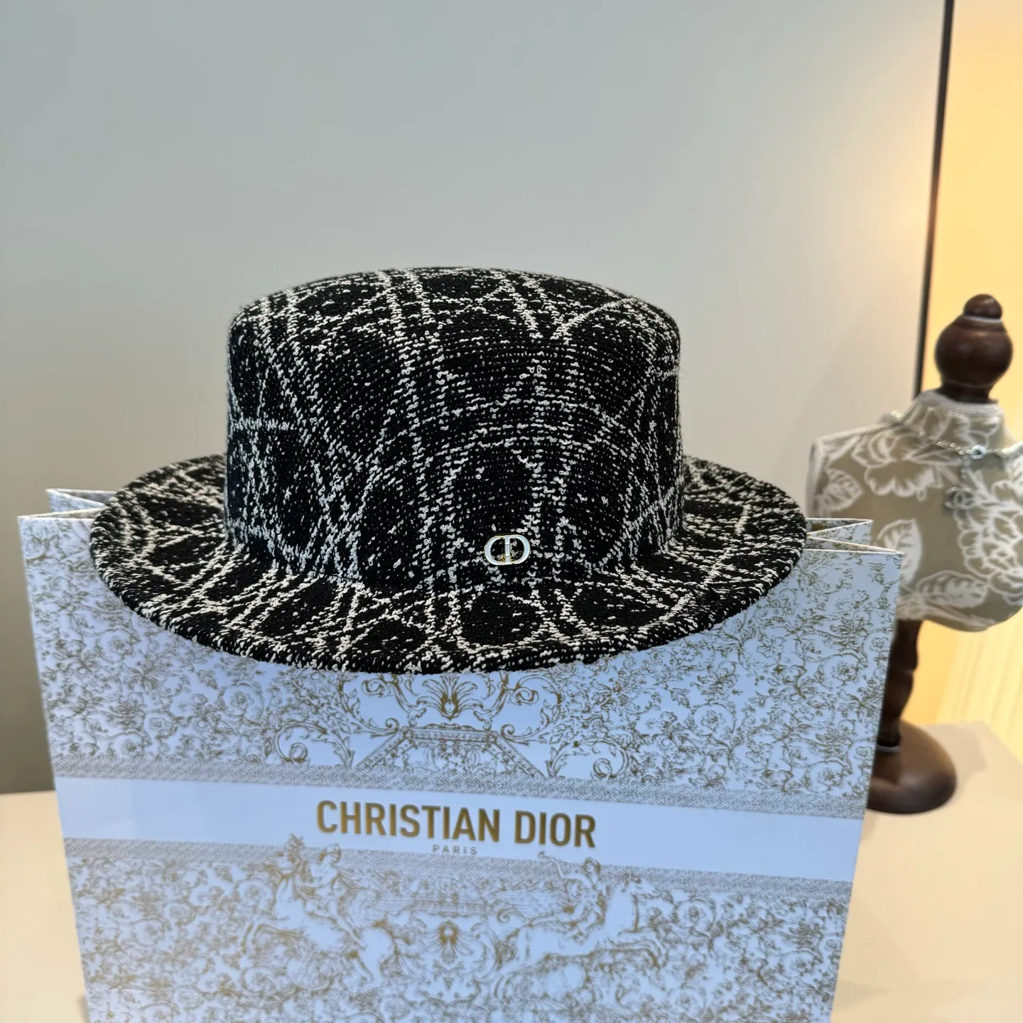 💰170¥ Dior new top hat, high-end Hepburn style top hat, head circumference 57cm
