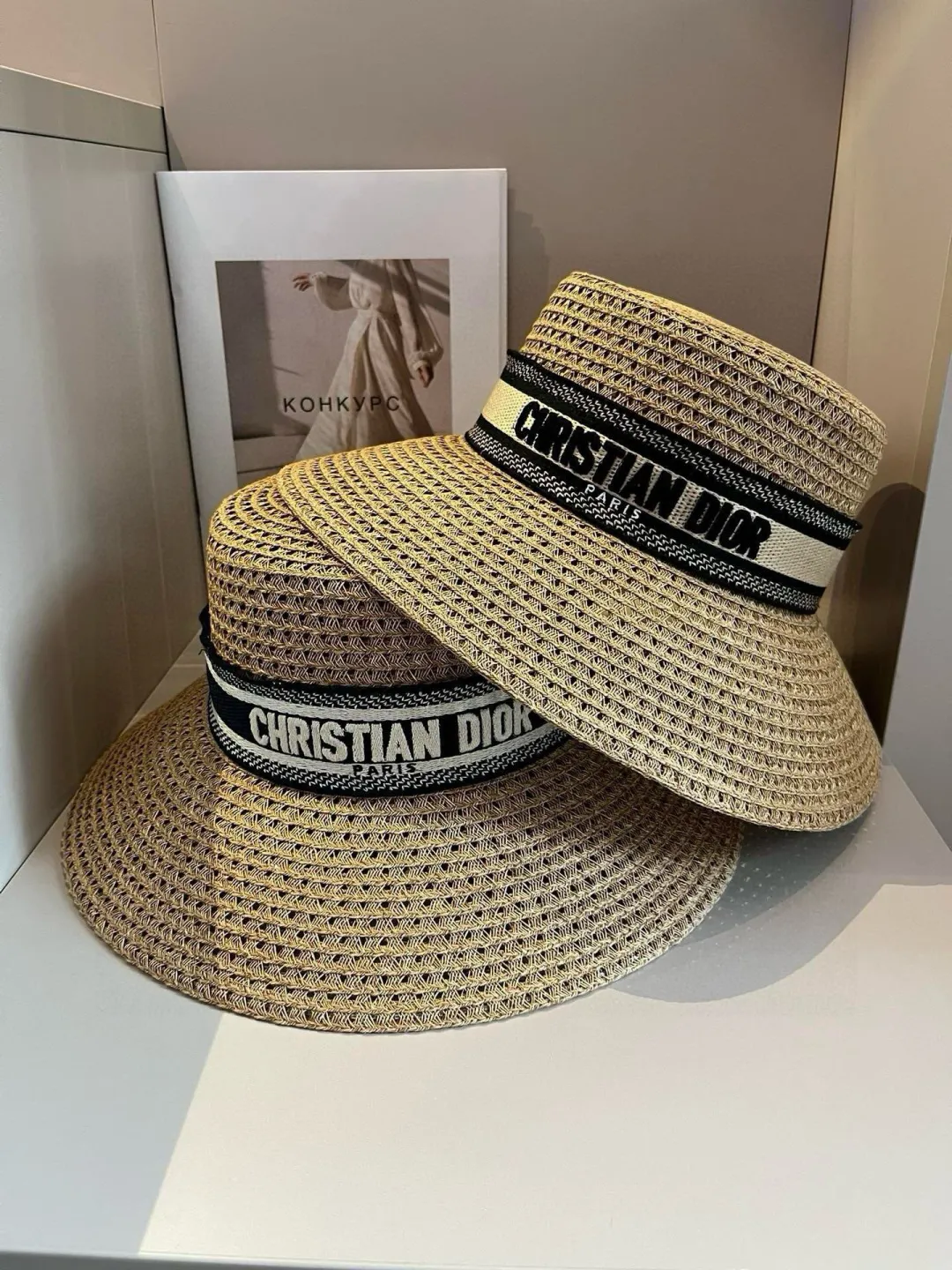 💰160¥ Dior straw hat, hollow top hat, official model, customized one to one, with concave and convex fonts, non-market ordinary version, head circumference 57cm