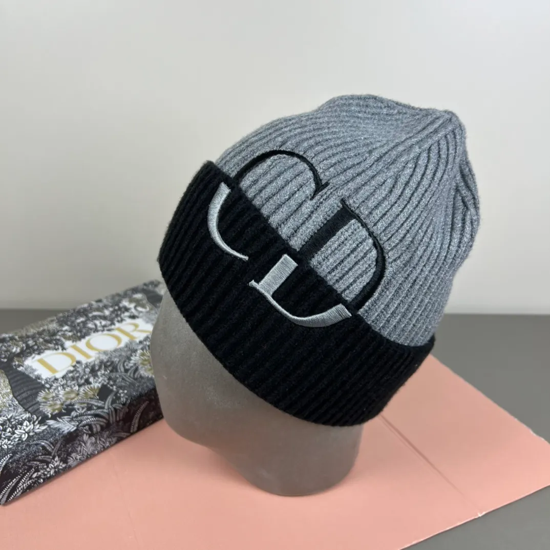 P50 with dust bag DIOR Dior original single hat official website new product Love][Love] Wool Cashmere Double-layer Hat😱😘Warm and fashionable, simple and elegant, more fashionable and high-end!