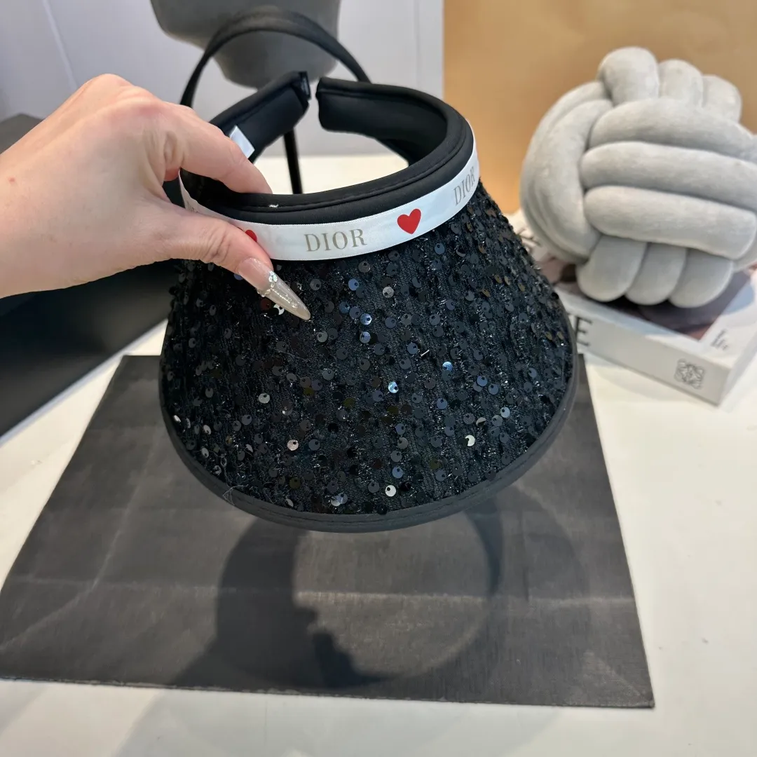 P60 Dior 2025 new sun visor, empty top headband hat, 🔆 versatile sun visor ~ a great tool for casual outings, great sun protection! Love it so much 💕