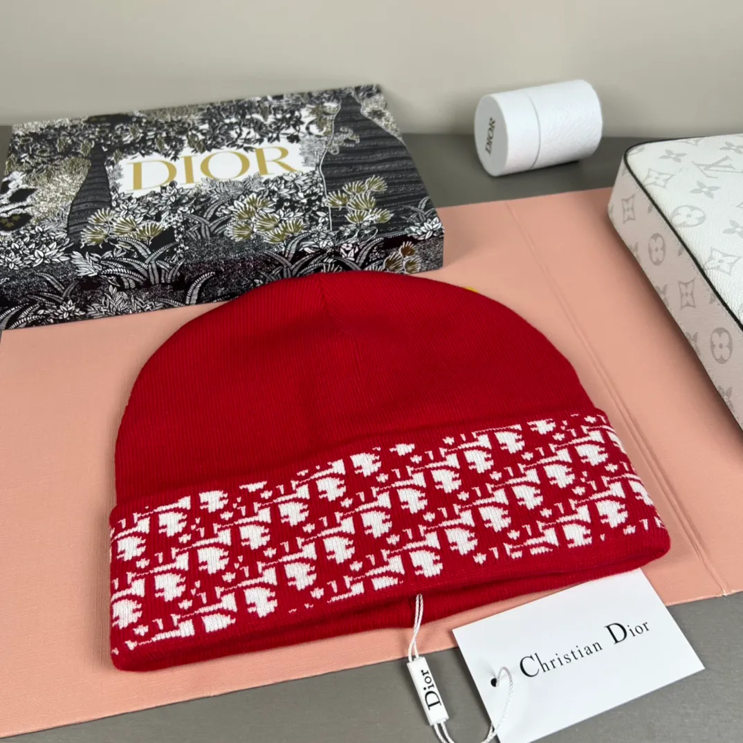 P50 with dust bag DIOR Dior original single hat official website new product Love][Love] Wool Cashmere Double-layer Hat😱😘Warm and fashionable, simple and elegant, more fashionable and high-end!