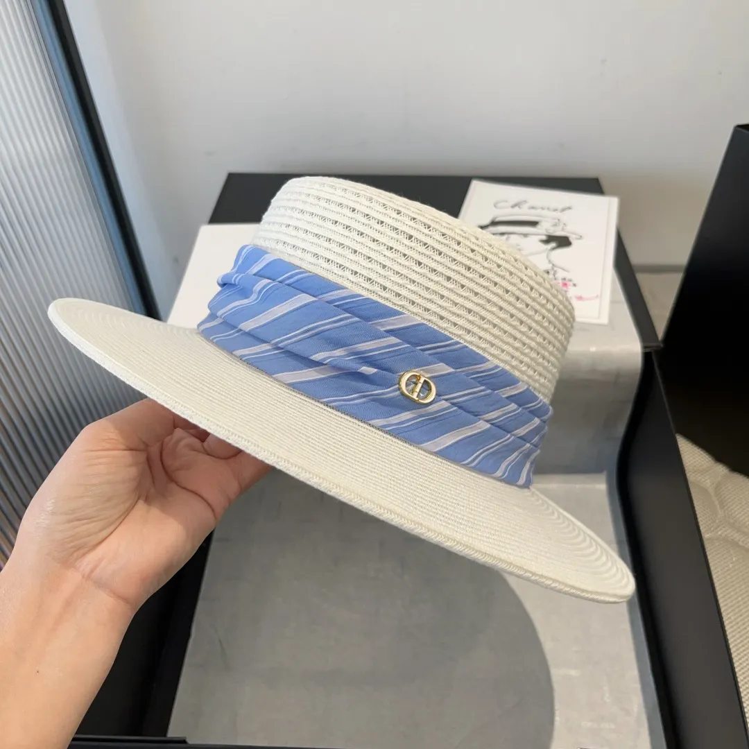 💰190¥ Dior's new flat top hat, customized with advanced materials, non-ordinary version, head circumference 57cm
