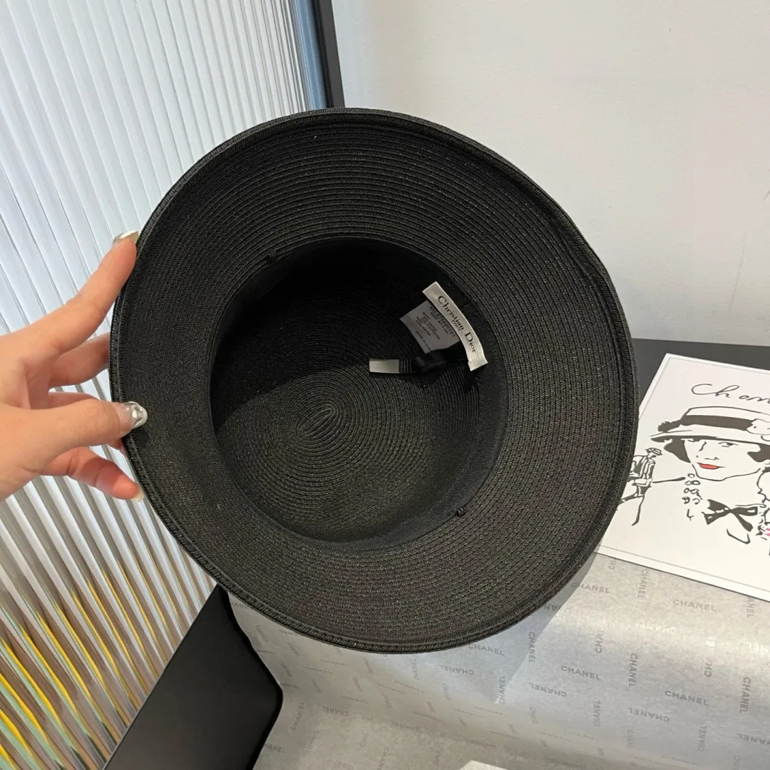 💰160¥ Dior new basin hat, lady style straw hat, made from Taiwan PP straw, head circumference 57cm