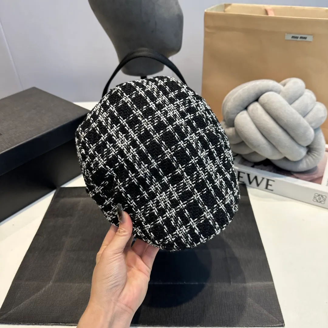 P60 Dior 2025 new beret, classic houndstooth beret, head circumference 57cm