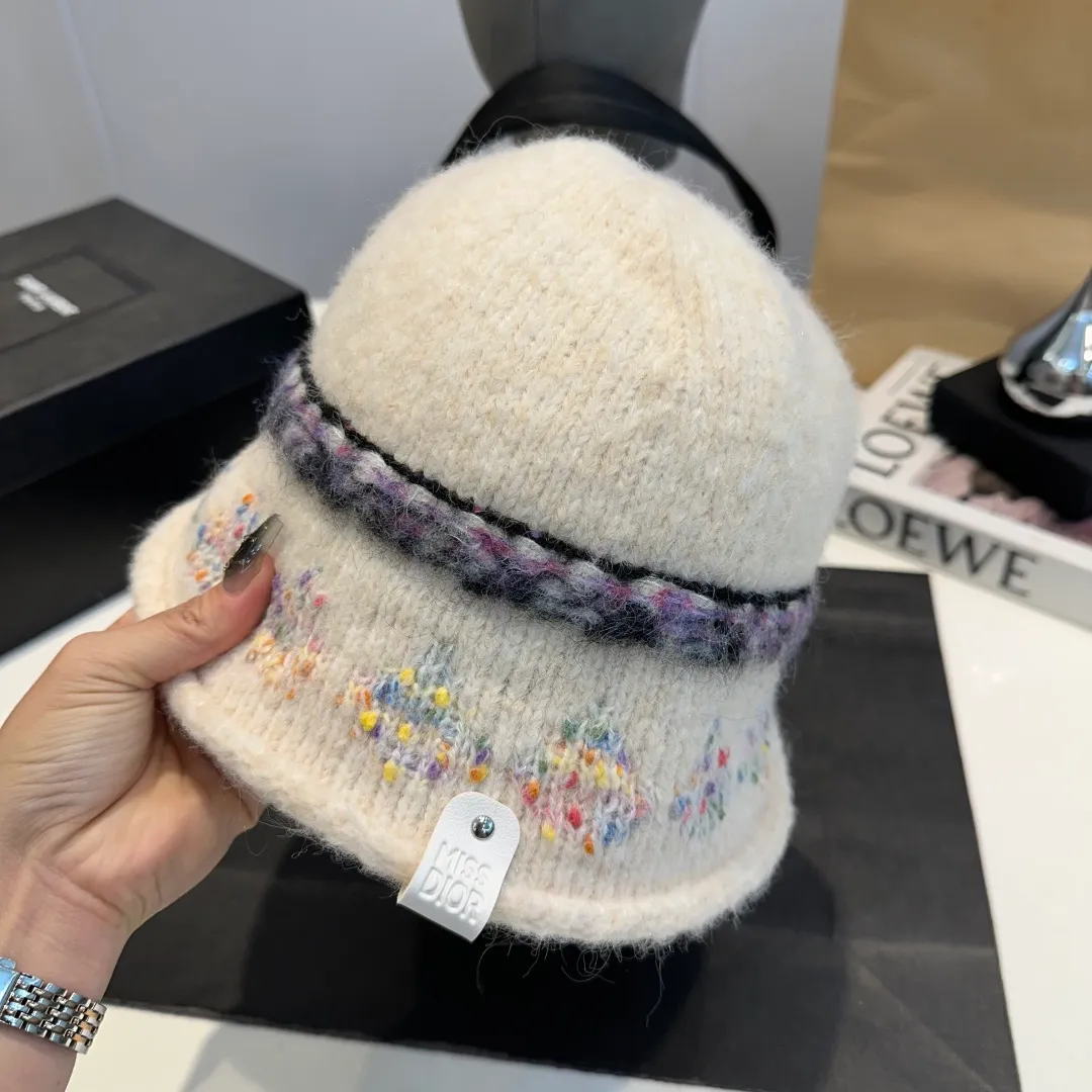 P60 Retro Dior New Bucket Hat