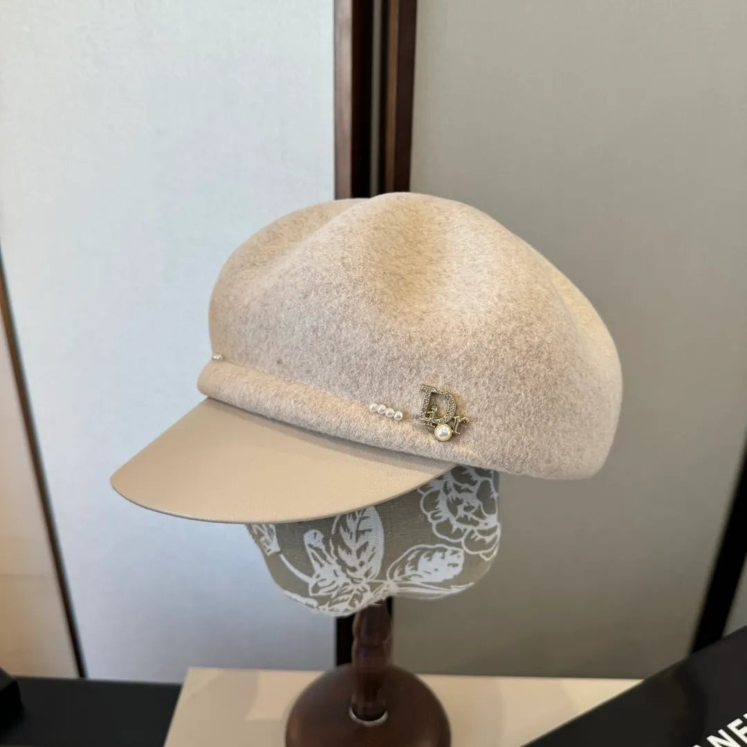 💰190¥ Dior wool peaked military cap, washed leather brim, 100% wool🦙, head circumference 57cm