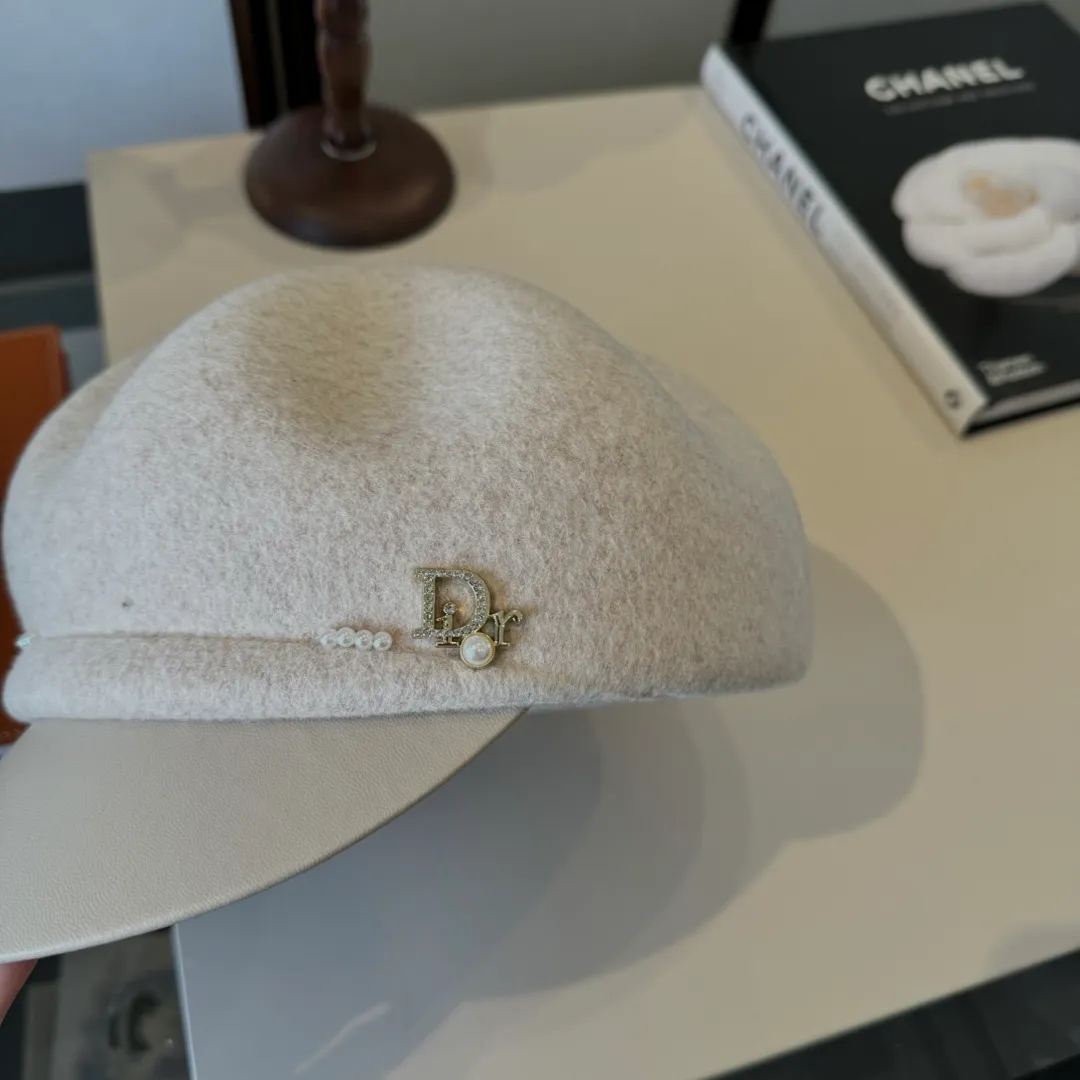 💰190¥ Dior wool peaked military cap, washed leather brim, 100% wool🦙, head circumference 57cm