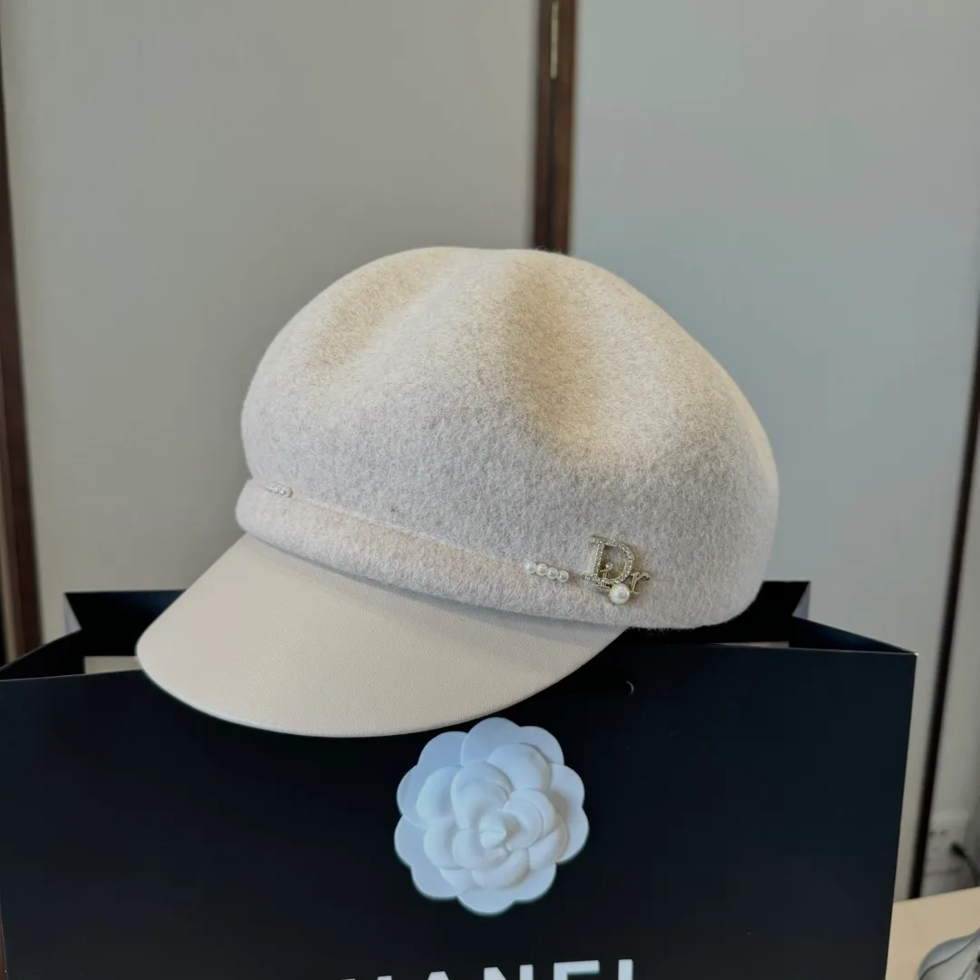 💰190¥ Dior wool peaked military cap, washed leather brim, 100% wool🦙, head circumference 57cm
