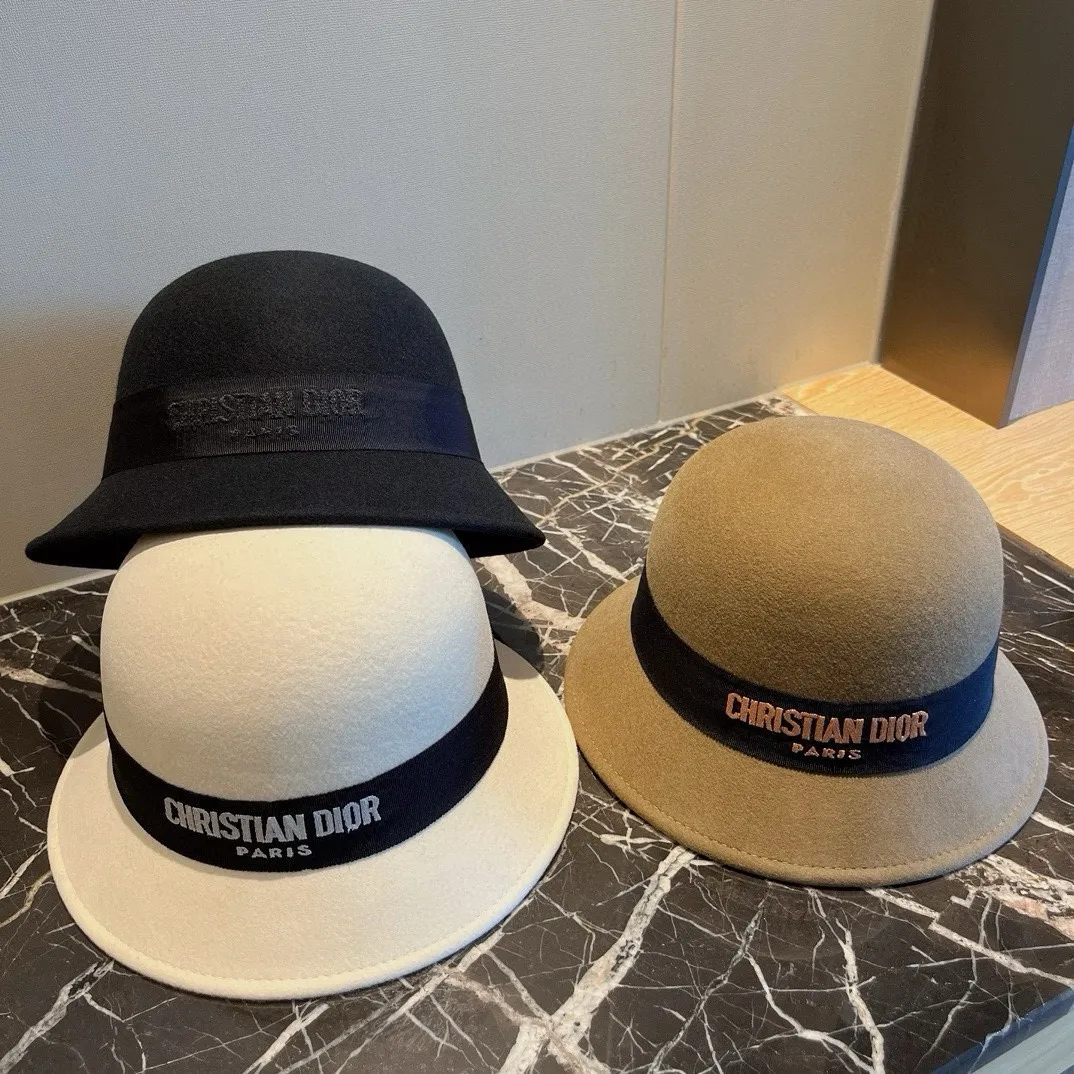 💰200¥ Dior 2024 new autumn and winter wool basin hat, 100% wool🦙 fabric, head circumference 57cm