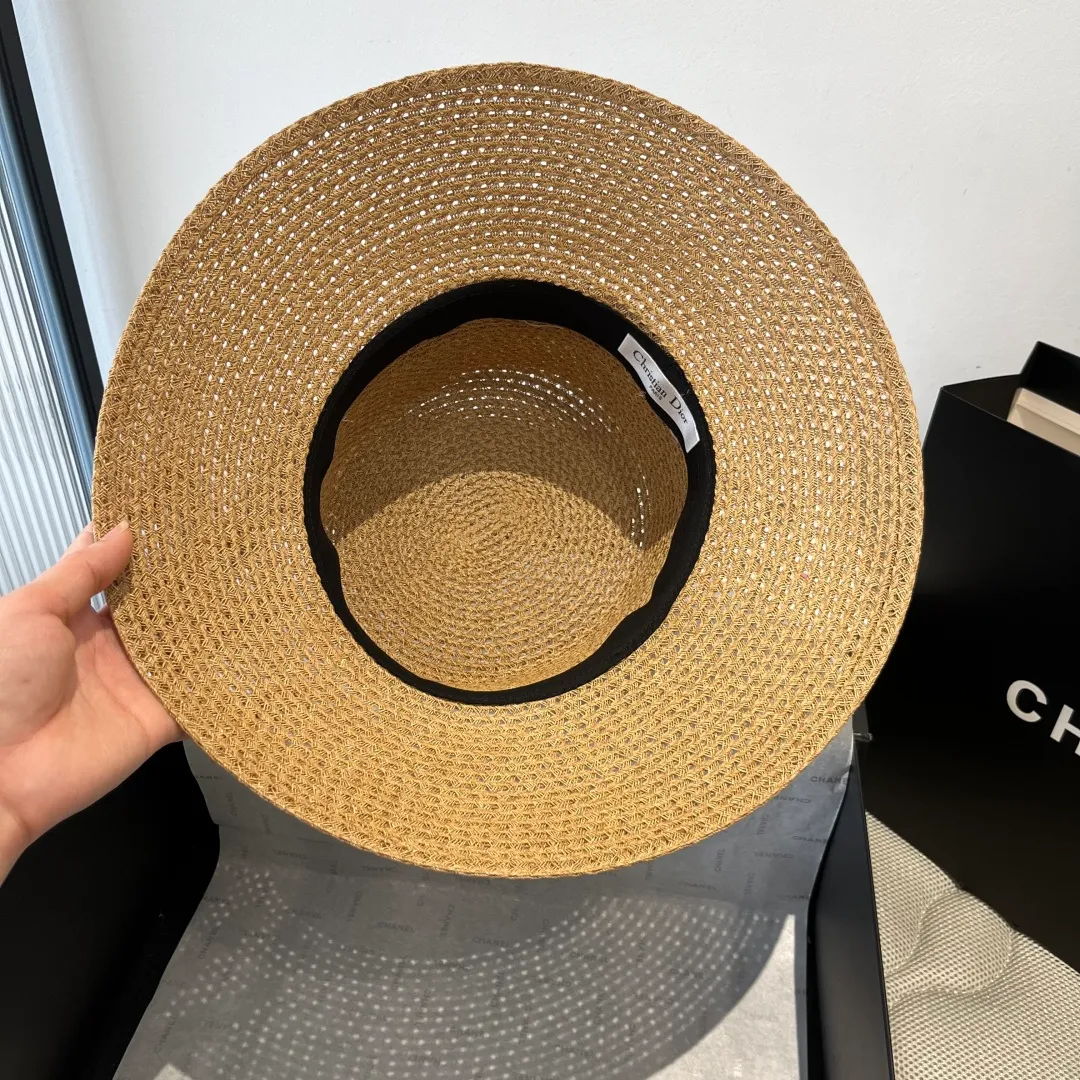 160¥ Dior new basin hat, straw hat, head circumference 57cm
