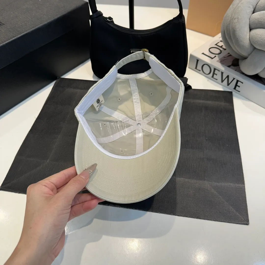P60 Dior new peaked cap, baseball cap, head circumference 57cm