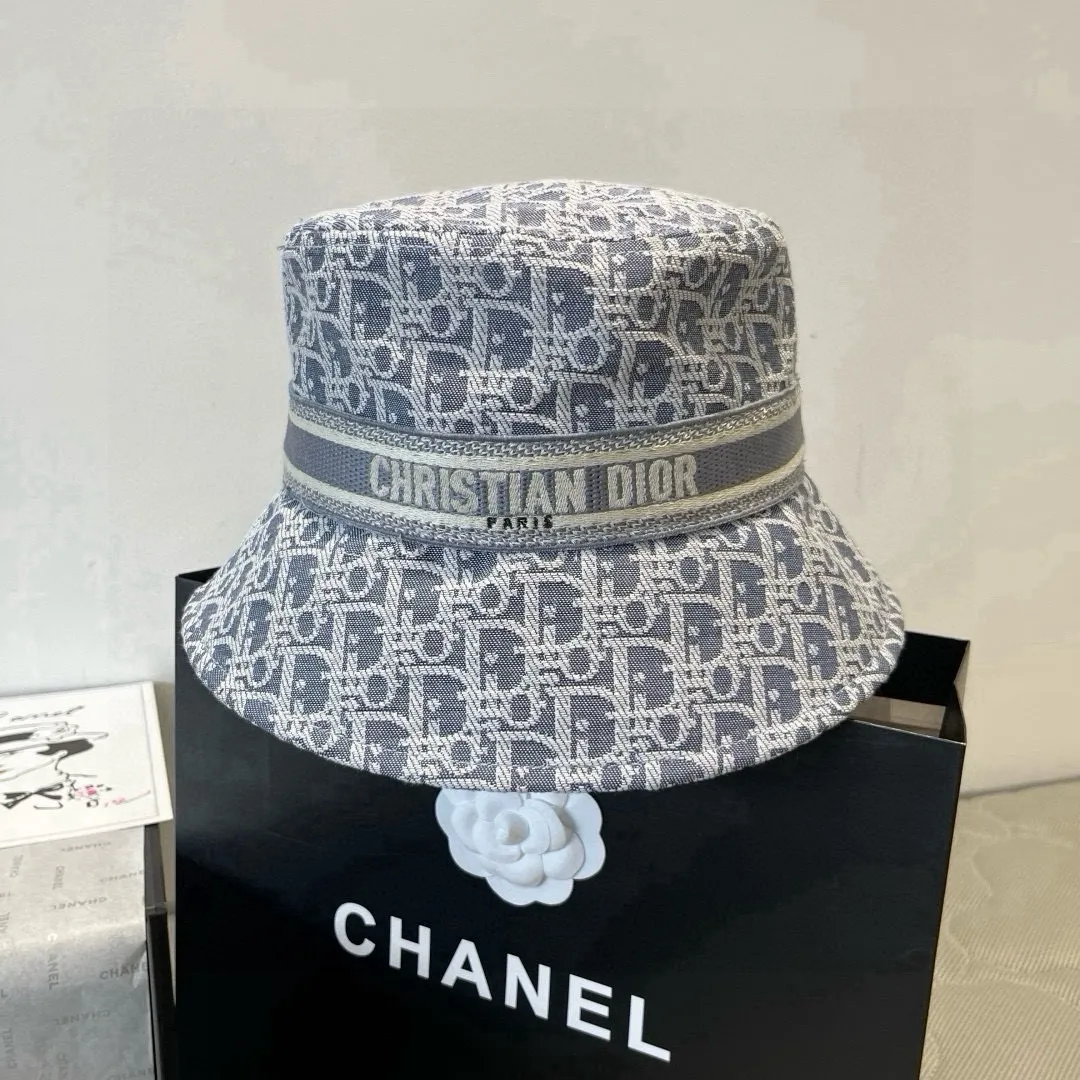 💰100¥ Dior new bucket hat
