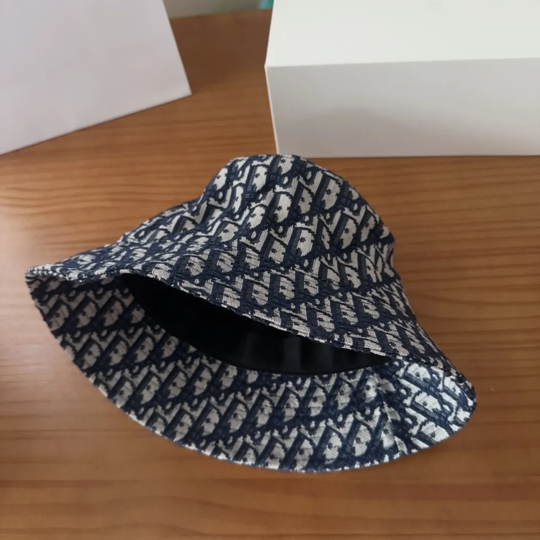 💰70 Dior Dior's new original fisherman hat, exquisite and pure, stylish and stylish, cool and fashionable, excellent quality