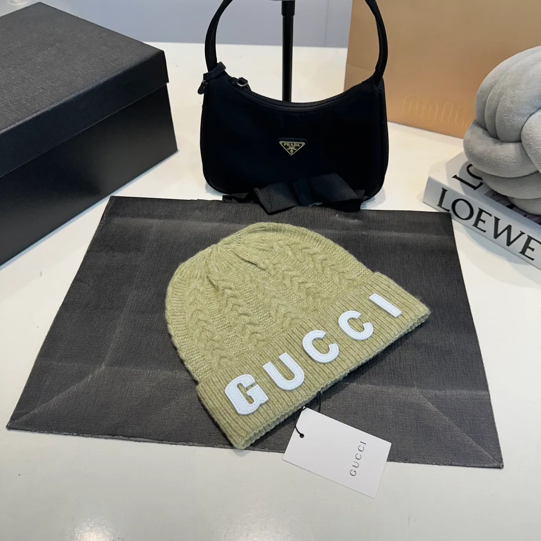 P80 Gucci knitted beanie, unisex