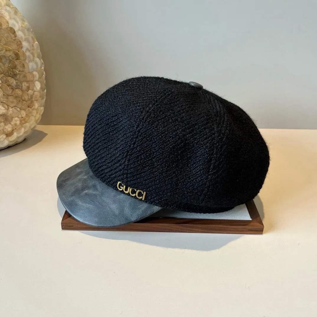 💰100¥ Gucci new duck bill painter hat, head circumference 57cm