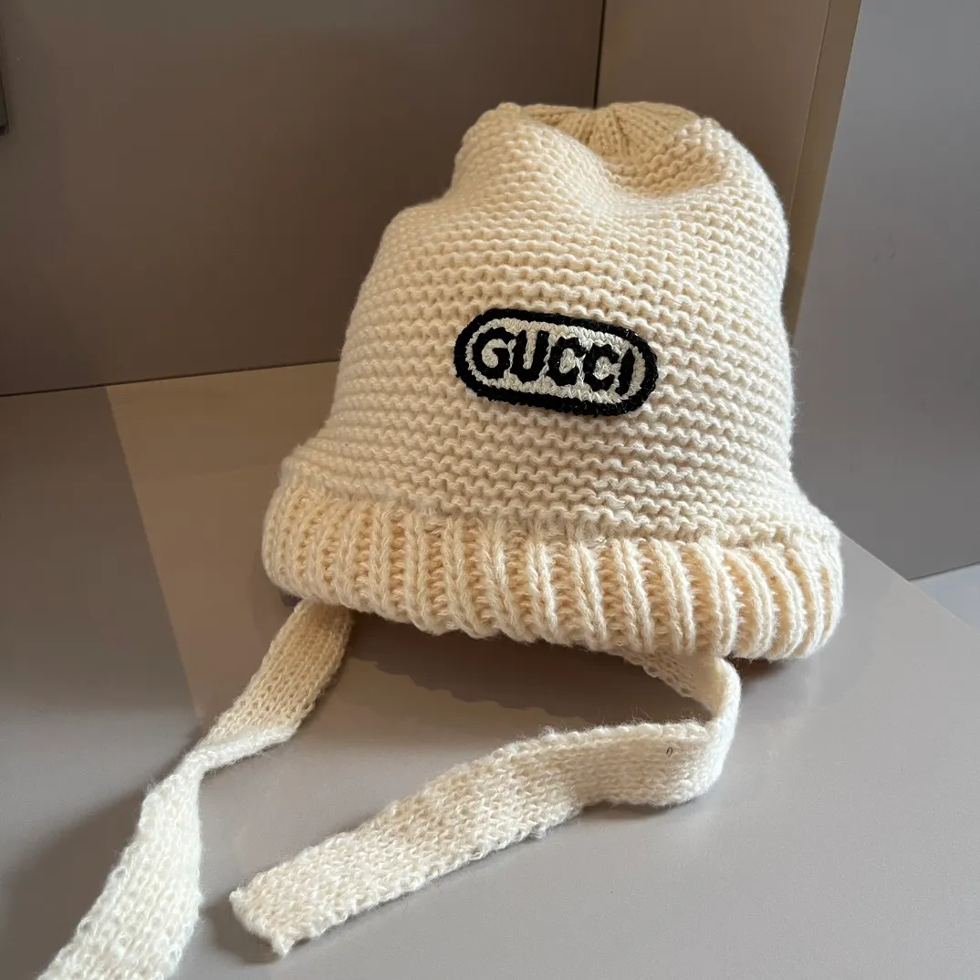 💰90¥ Gucci new knitted cold hat ear protection hat