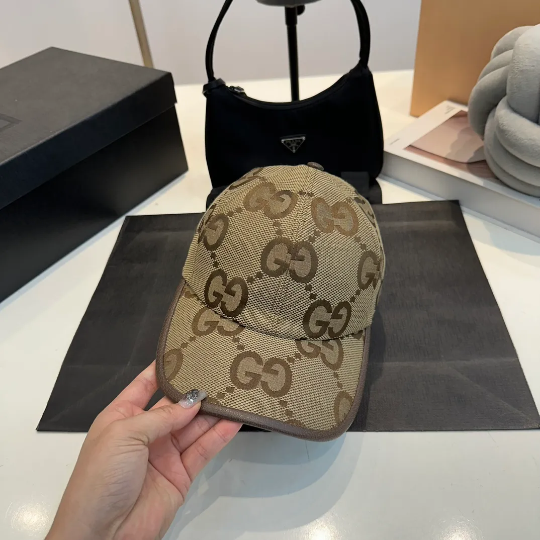 P240 Gucci Gucci classic presbyopic baseball cap 1:1 original replica, same style for men and women