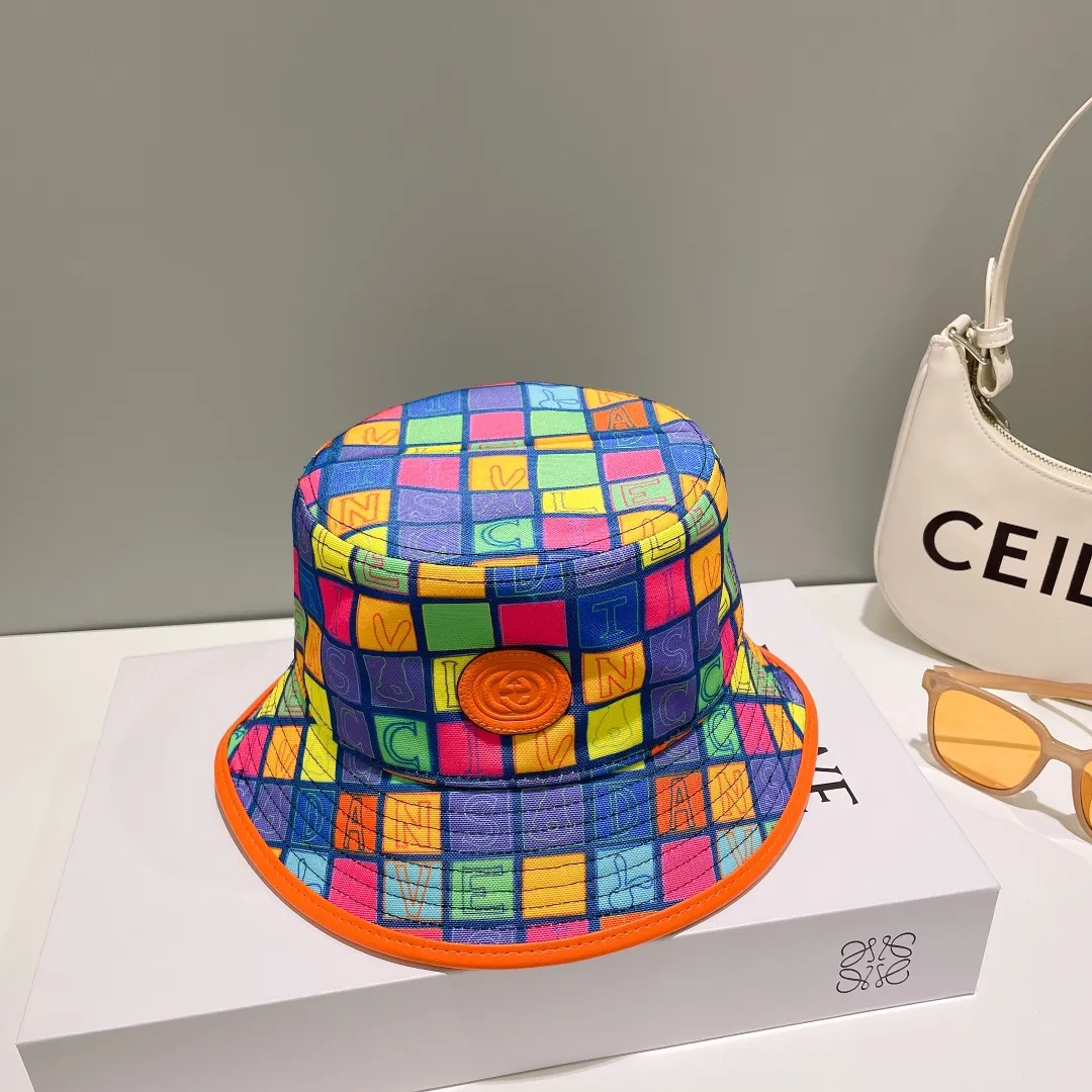 P60💰GUCCI bucket hat, new product from the official website, baseball cap, original quality, very popular 🔥🎩 The craftsmanship is very exquisite, high-end and classy! Low-key luxury, easy to carry! Running volume!