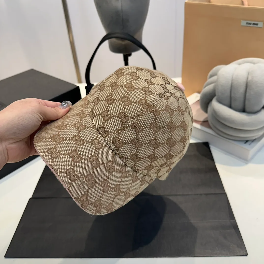 P60 Gucci Gucci classic presbyopic baseball cap original replica, same style for men and women