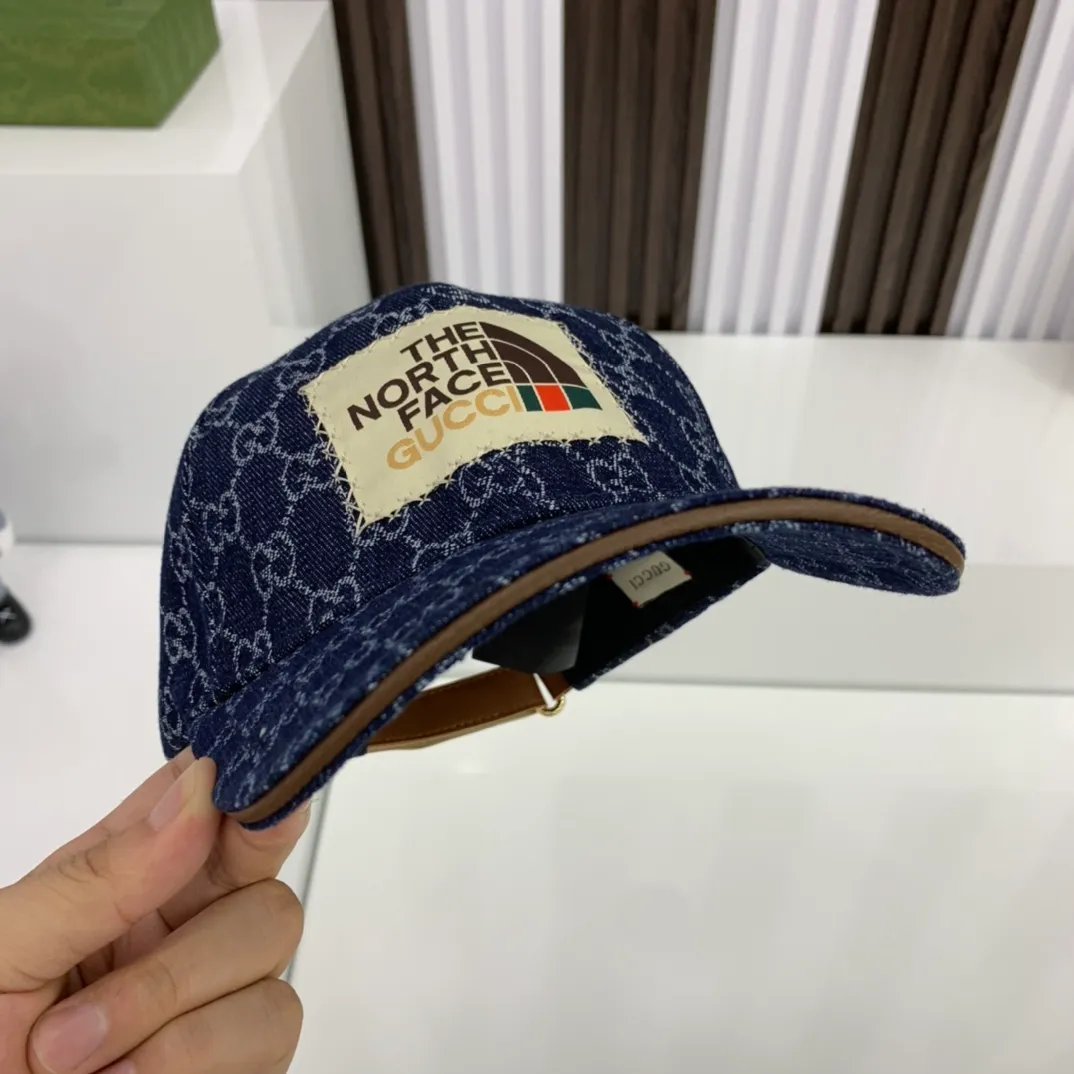 🉐60 Gucci fisherman hat co-branded with North Face♥️GUCCI baseball cap🧢Official website new product, baseball cap, original quality is coming soon 🔥🎩 The craftsmanship is very exquisite, high-end and classy! Low-key luxury, easy to carry! Running volume!