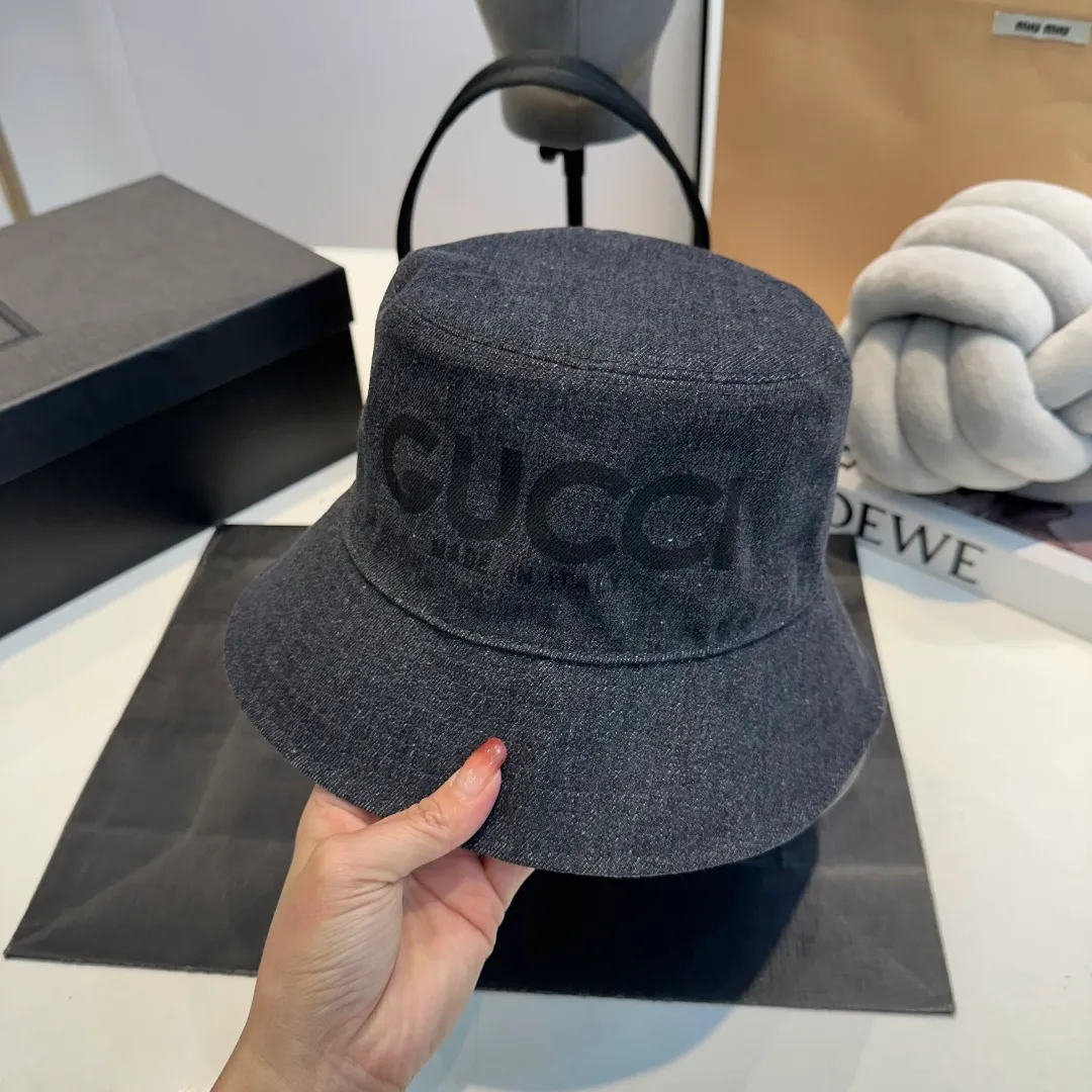 P80 GUCCI Gucci 2025 counter new washed denim fisherman hat, very trendy! Casual and sports style, classic production, super easy to match!