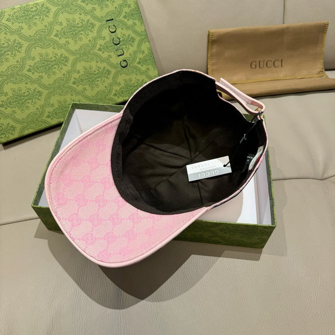 p90, Gucci (Gucci) original baseball cap, little bee embroidery, 1:1 mold customization, heavy embroidery, details comparable to counters, original canvas + first-layer cowhide, pure cotton lining, great quality! The first choice for handsome men and beautiful women, fashionable and versatile. Basic head circumference 56, adjustable patch