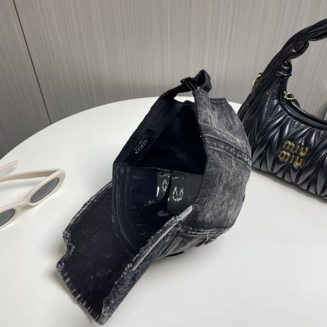 P56 Gucci～25 new spring model, simple and high-end baseball cap, new process washing, retro color, customized version!
