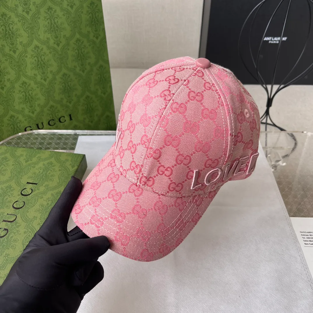 GUCCI 2023 new simple baseball cap, very trendy! Casual and sports style, classic production, super easy to match!