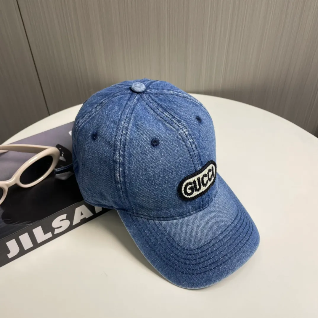 P50 GUCCI🧢New denim baseball cap is coming 🔥🎩 The craftsmanship is very exquisite, high-end and classy! Low-key luxury, easy to carry! Running volume!