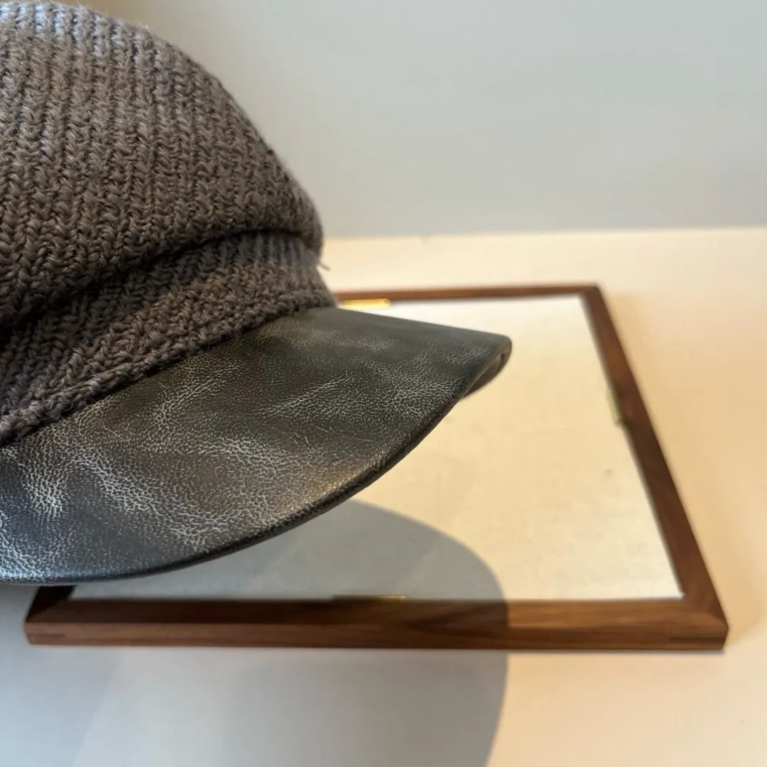 🉐160¥ Gucci new duck bill painter's hat, head circumference 57cm
