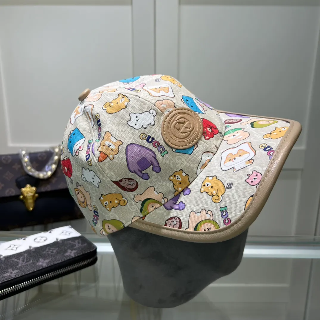 P56💰Gucci (Gucci) classic original baseball cap, 1:1 mold customization, original fabric + first layer of cowhide, full of heroism, excellent quality! Pure cotton lining, basic head circumference 56cm, adjustable patches.