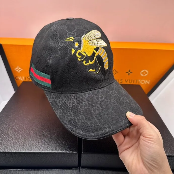 P90 new ready-made Gucci big bee embroidery, top-quality original order, excellent quality, same baseball cap as the official website, real shot, quick delivery