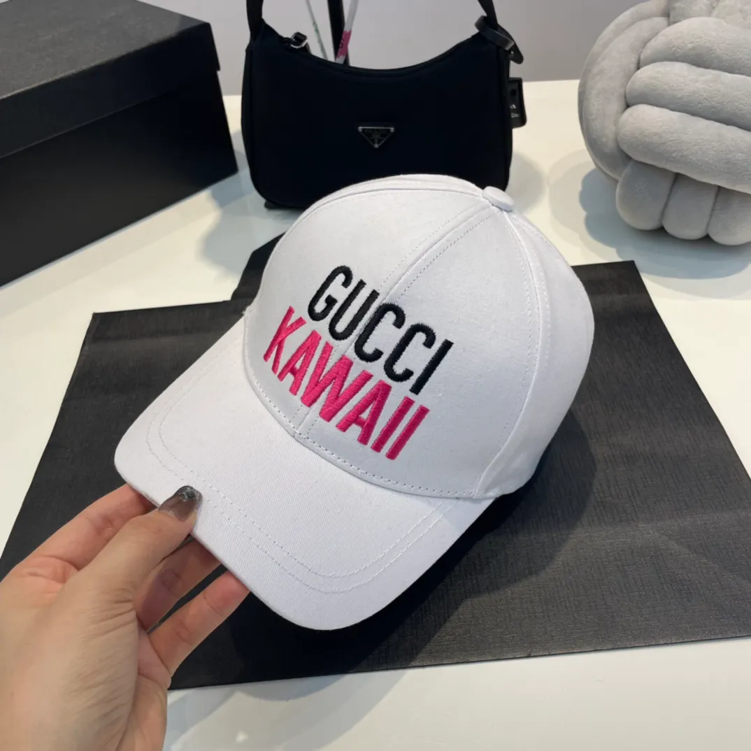 P60 GUCCI Gucci co-branded Balenciaga 2023 new simple embroidered baseball cap, very trendy! Casual and sports style. Super easy to match clothes