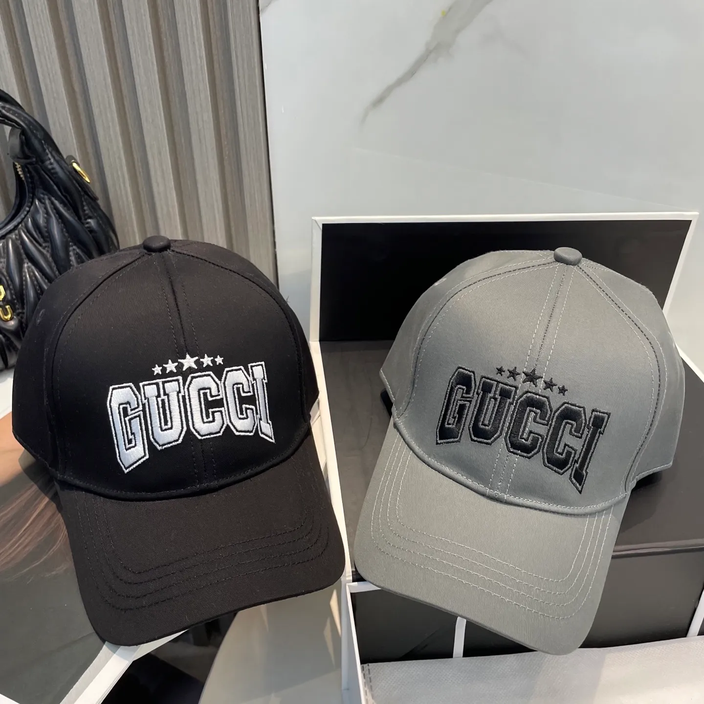 P66 original quality GUCCI Gucci Baseball Cap🧢Official website new product Gucci Baseball Cap🧢is coming soon. The craftsmanship is very exquisite, high-end and classy! Low-key luxury, easy to carry! Running volume!