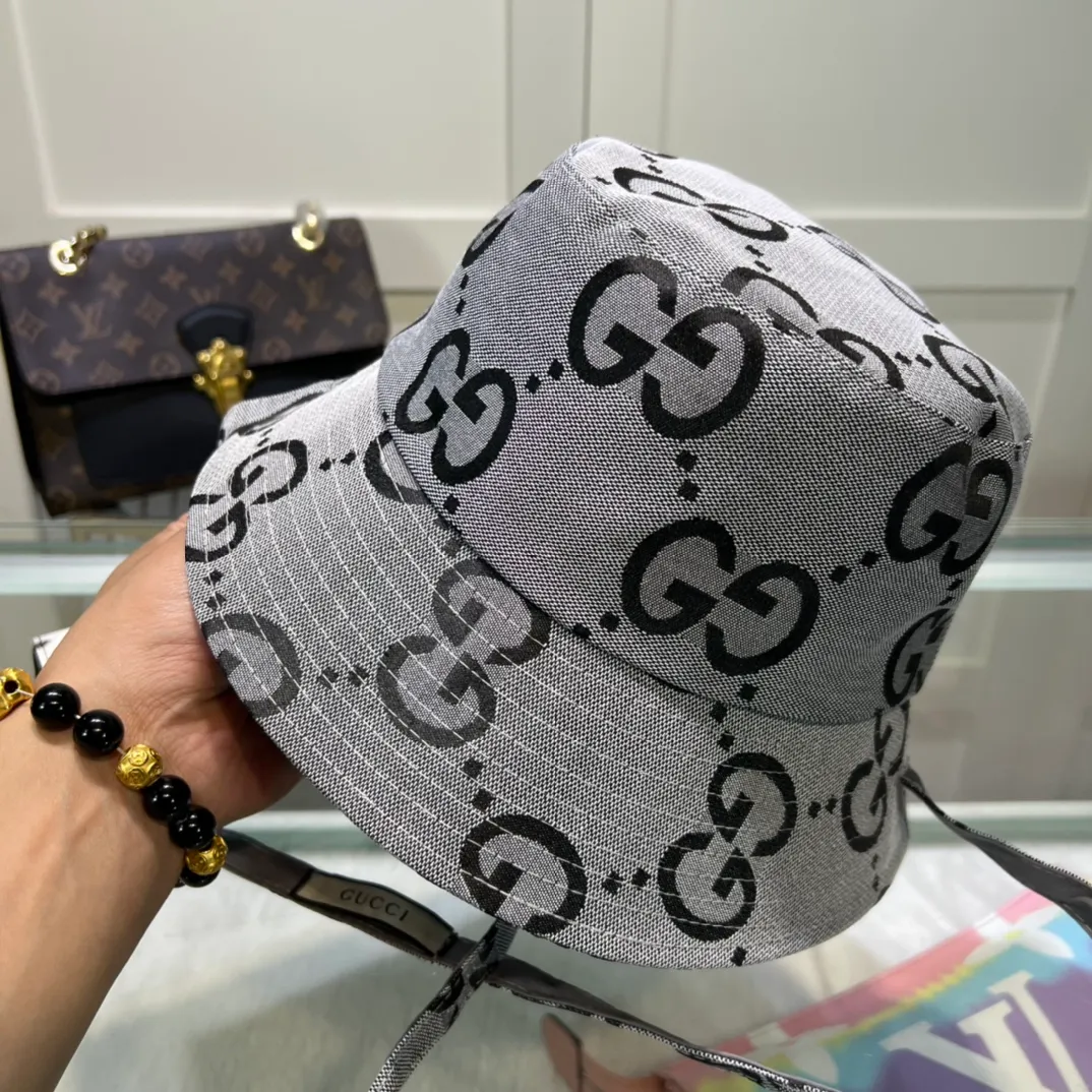 60💰[GUCCI] New simple embroidered long-strap canvas hat, very trendy! Casual and sports style, classic production, super easy to match!