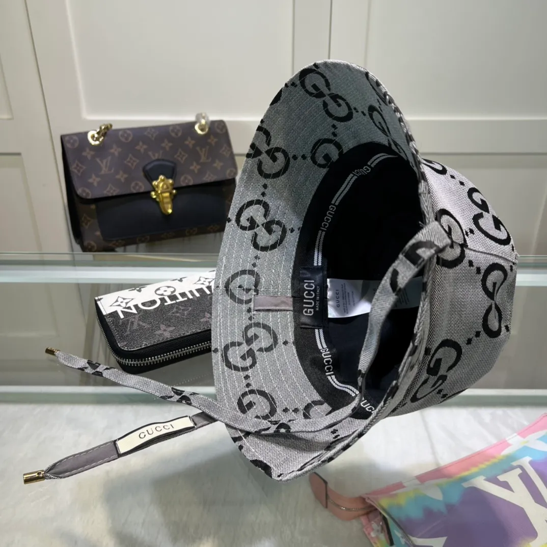 60💰[GUCCI] New simple embroidered long-strap canvas hat, very trendy! Casual and sports style, classic production, super easy to match!