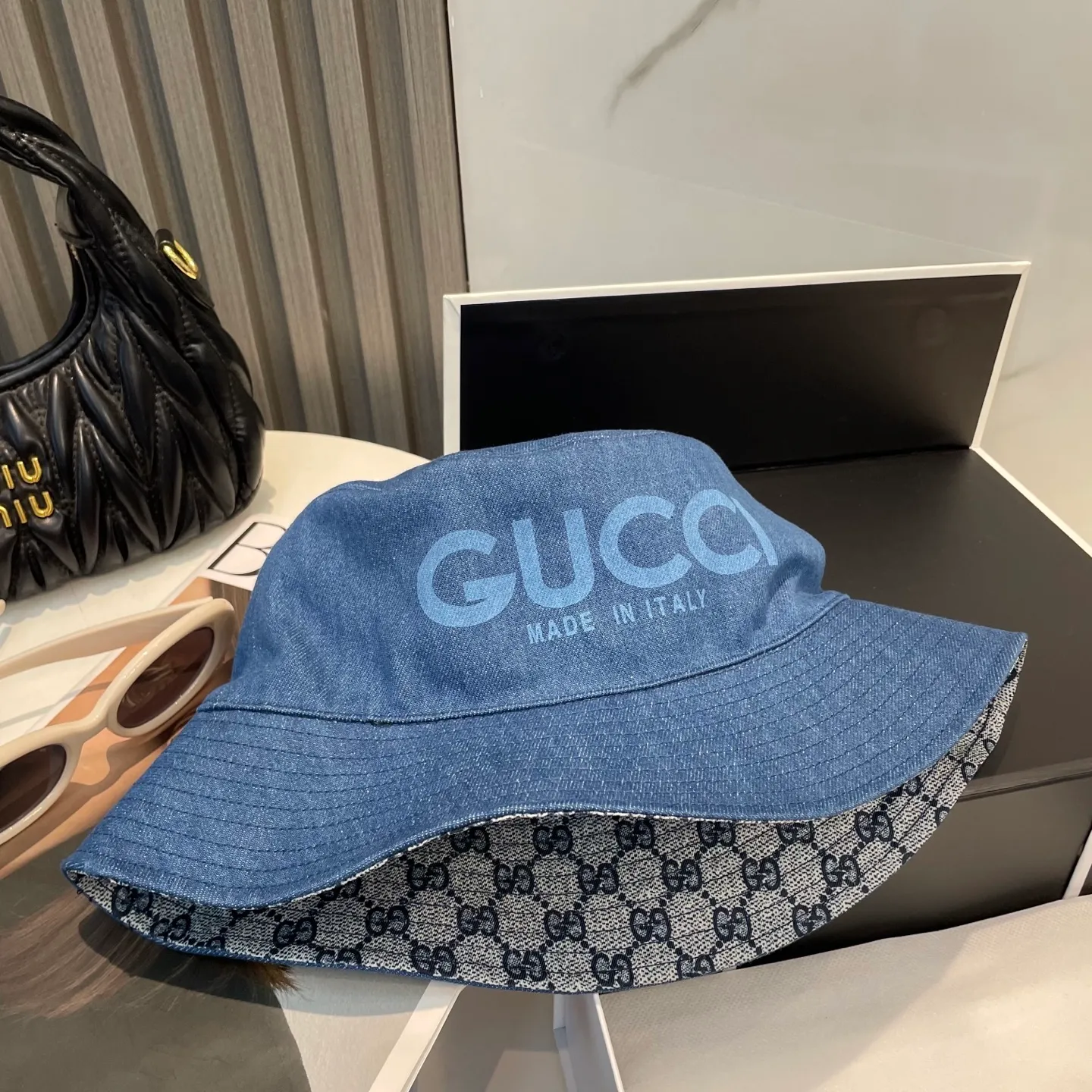 P70 GUCCI Gucci 2025 counter new simple double-sided fisherman hat is very trendy! Casual and sports style, classic production, super easy to match!