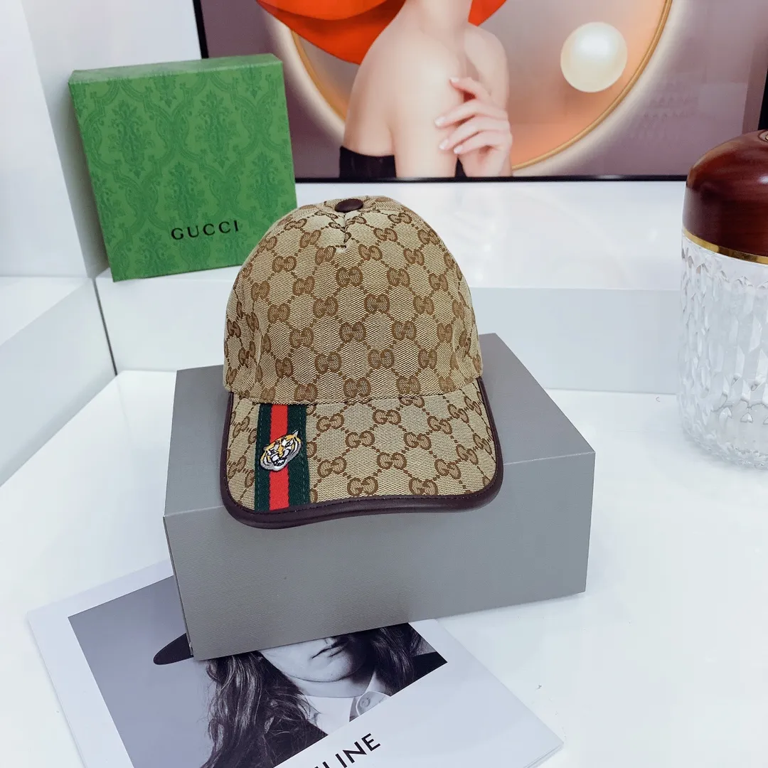 P90 Gucci (Gucci) new original baseball cap, tiger head webbing, 1:1 mold customization, heavy embroidery, details comparable to counters, original canvas + first-layer cowhide, excellent quality! The first choice for handsome men and beautiful women, fashionable and versatile. The basic head circumference is 56cm, and the patch is adjustable.