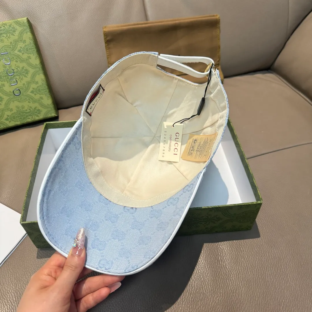 P90., Gucci (Gucci) new original baseball cap, metal small double G, the latest model at the counter, 1:1 mold customization, genuine mold hardware, original canvas fabric + first-layer cowhide, original quality! The quality is great, the basic head circumference is 56cm, and the patch is adjustable.