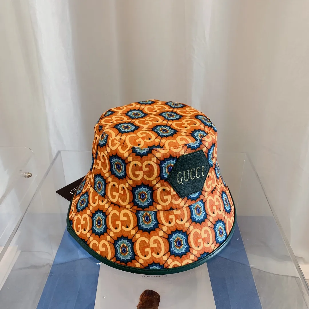 P80 GUCCI bucket hat 🧢New product from the official website, baseball cap, original quality, very popular 🔥🎩 The craftsmanship is very exquisite, high-end and classy! Low-key luxury, easy to carry! Running volume!